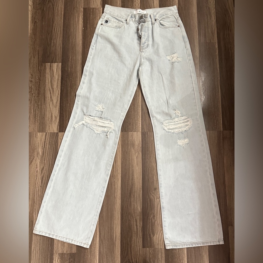 Kancan nwt size 27 distressed jeans